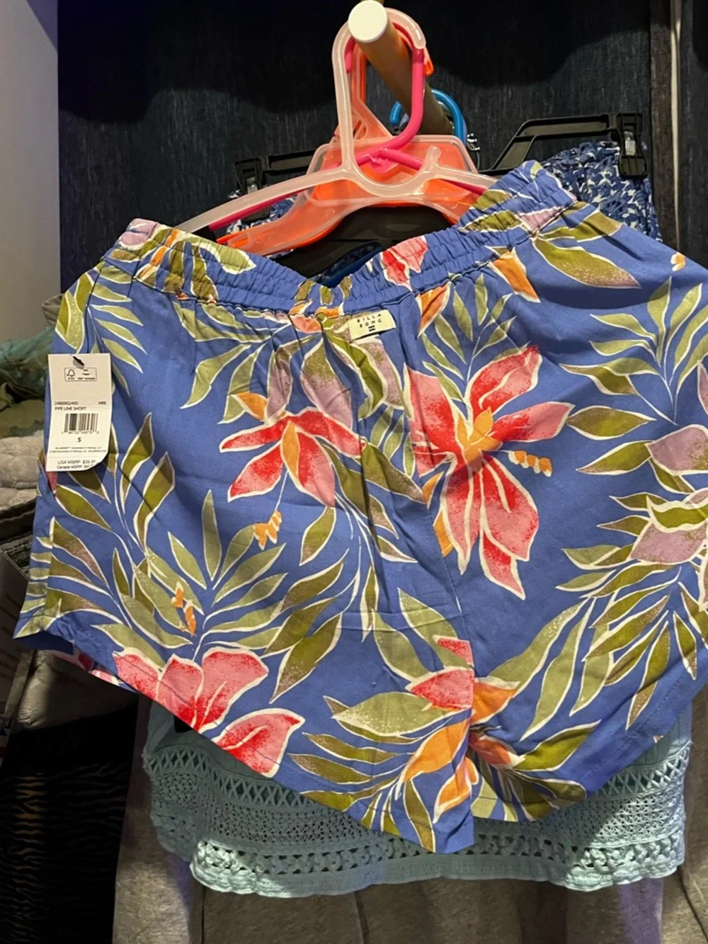 FLASH SALE 🚩Billabong pipe line shorts nwt small - Picture 3 of 6